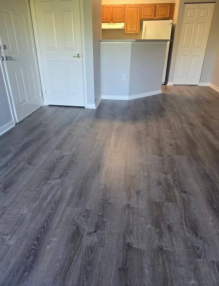 Fox Meadows Apartments - Photo 6 of 11