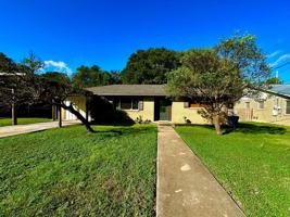 featured image of 1111 Donna Kay Dr