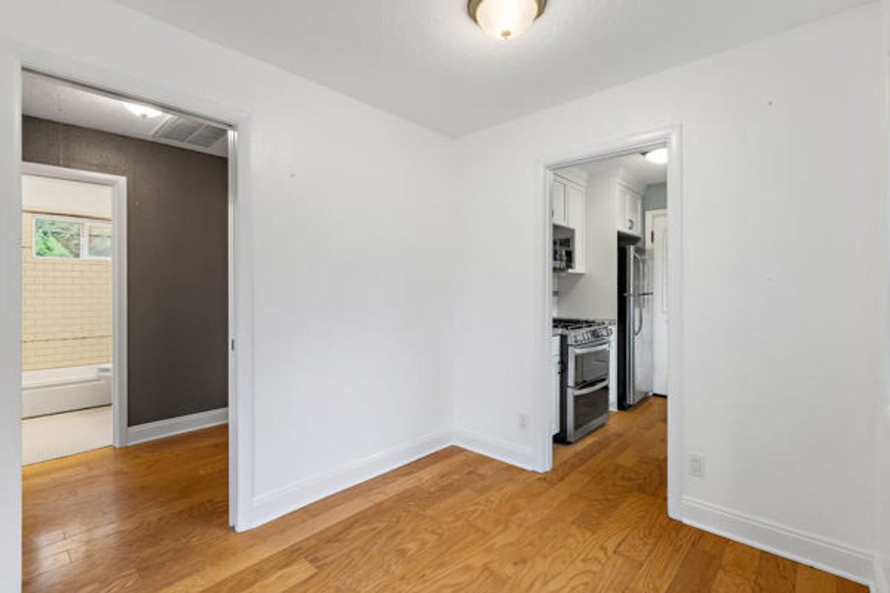 9525 N Hodge Ave - Photo 4 of 34