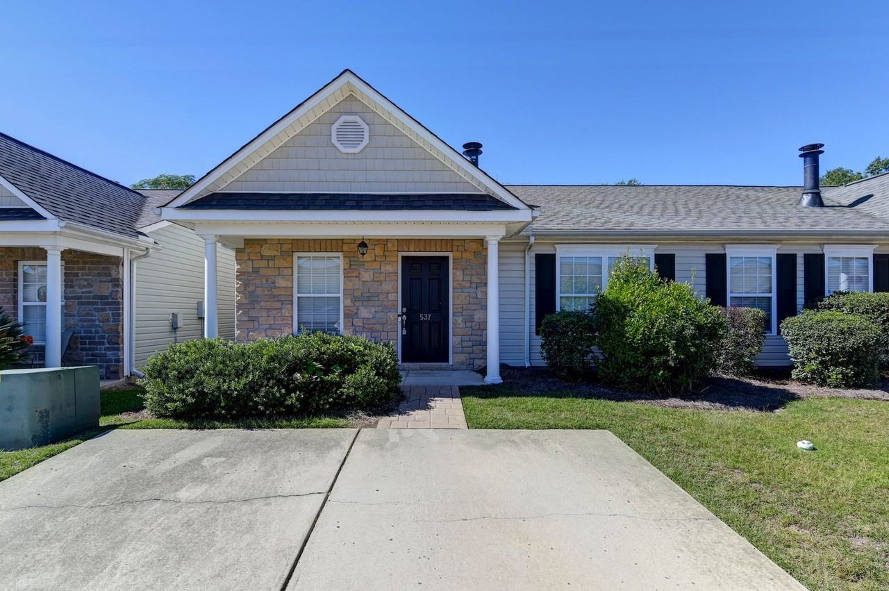 537 Dawsons Park Way