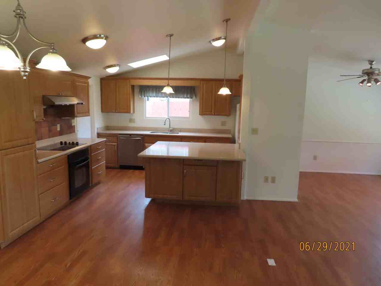 2927 Melbourne Dr - Photo 3 of 22