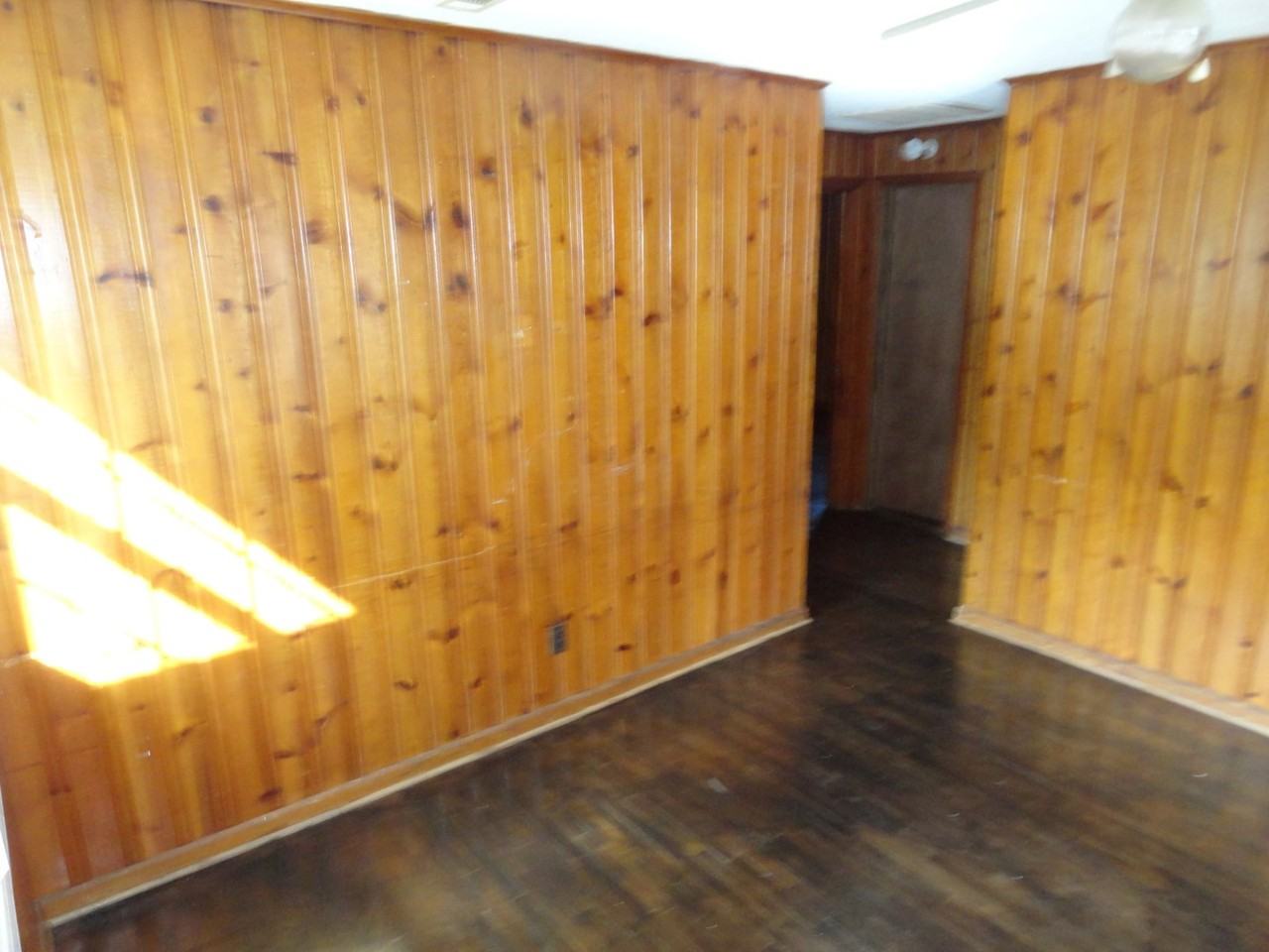 322 Old Shaw Rd - Photo 7 of 18