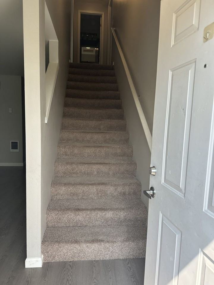 3320 Auburn Way S #03B - Photo 2 of 9
