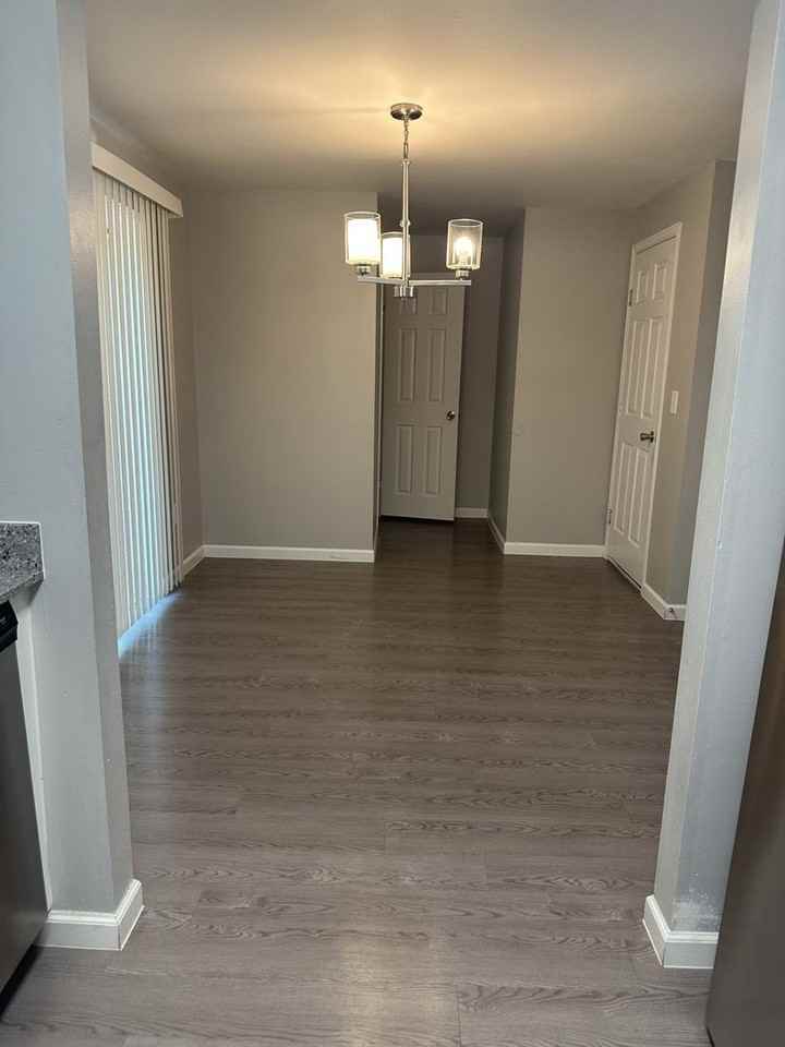 3320 Auburn Way S #03B - Photo 3 of 9