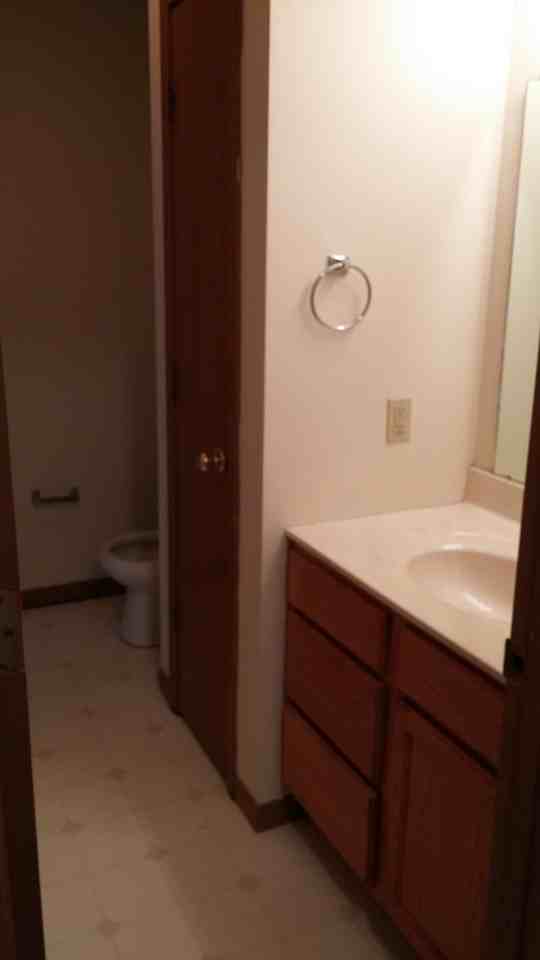 2349 Hopkins Dr - Photo 4 of 10