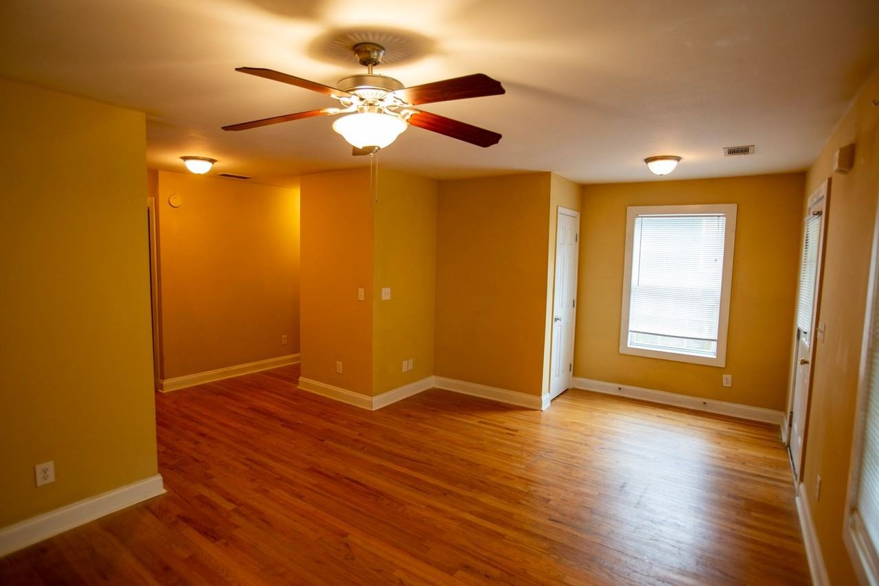 134 Moreland Ave - Photo 4 of 6