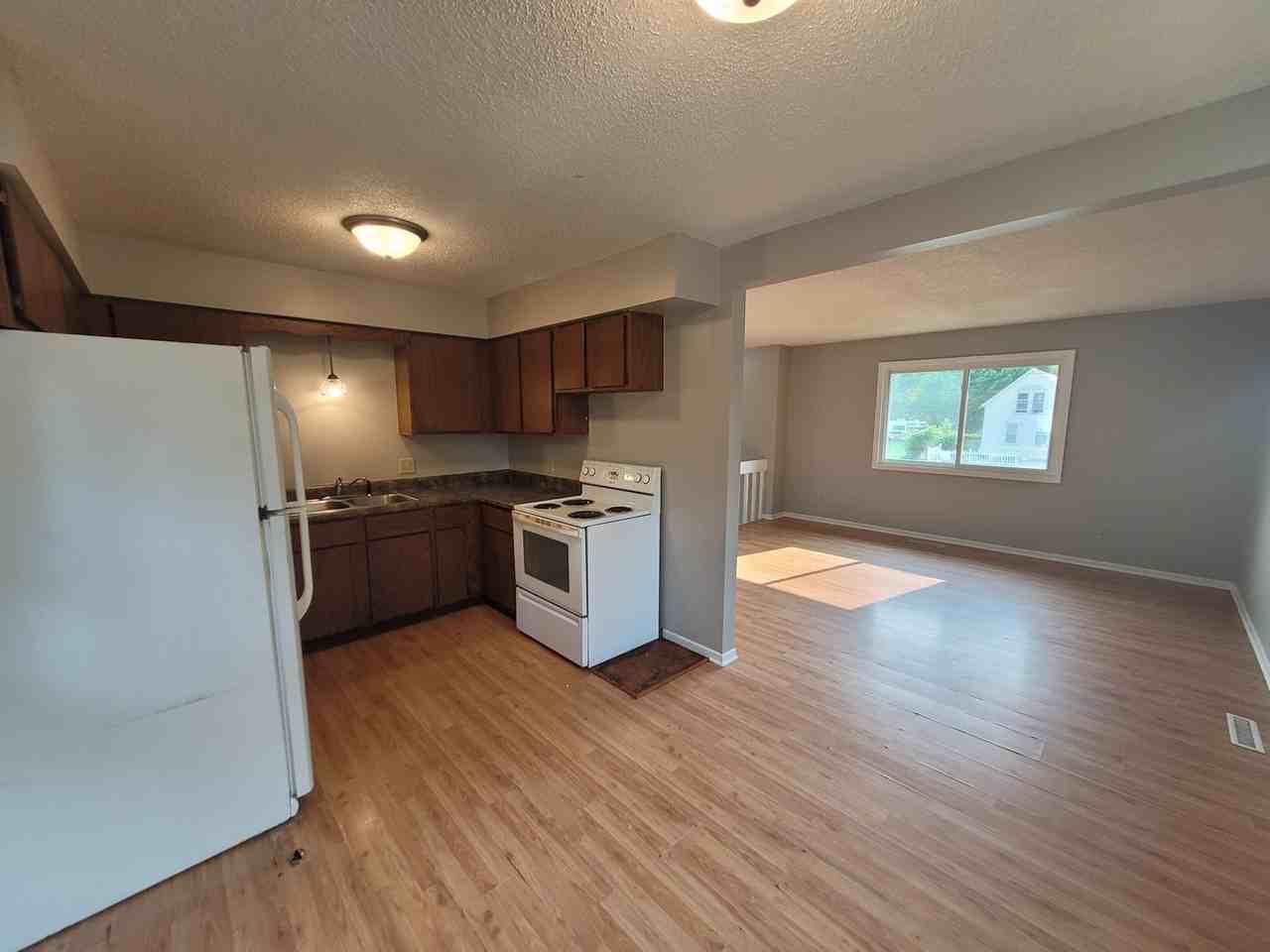 622 Se 10th St - Photo 2 of 41