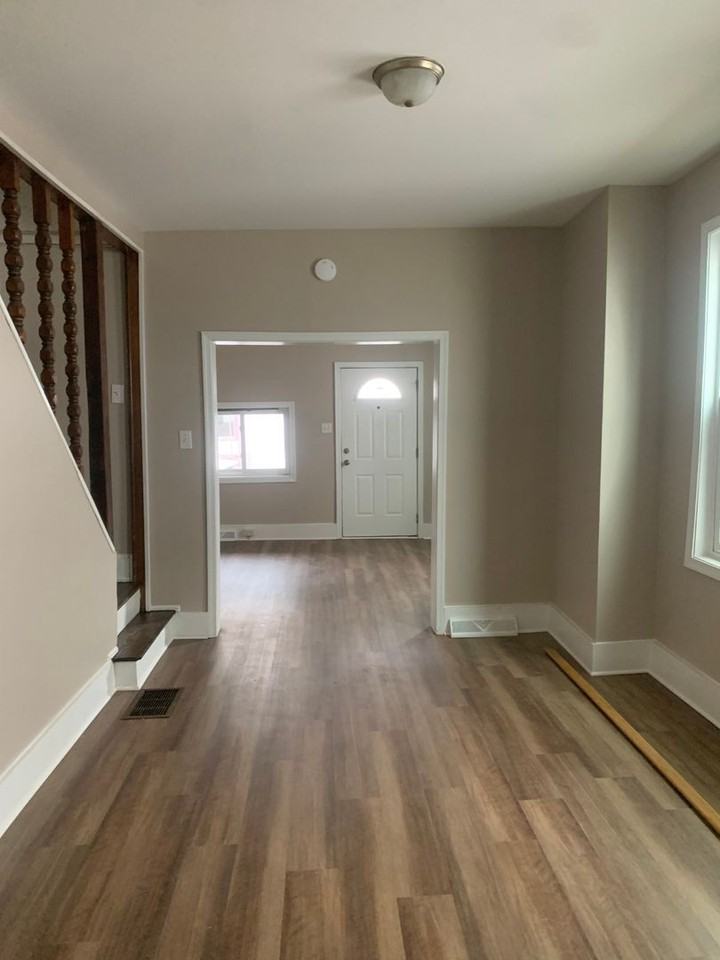 129 Ray St - Photo 5 of 25