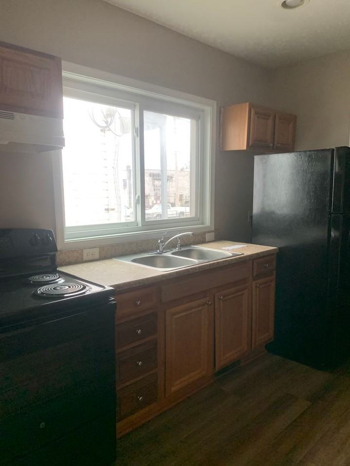 129 Ray St - Photo 6 of 25