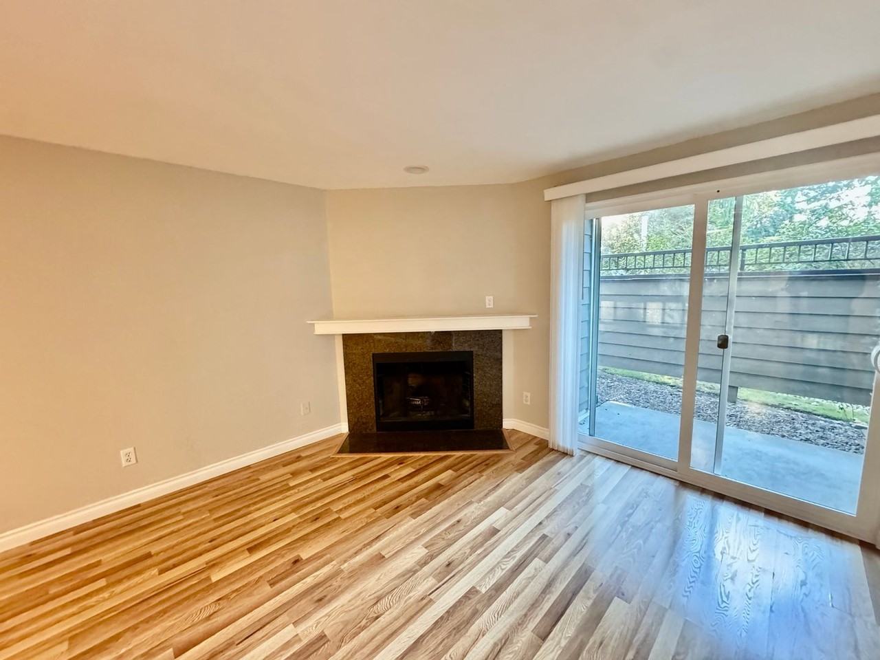 746 Kirkland Cir Apt F102 - Photo 5 of 16