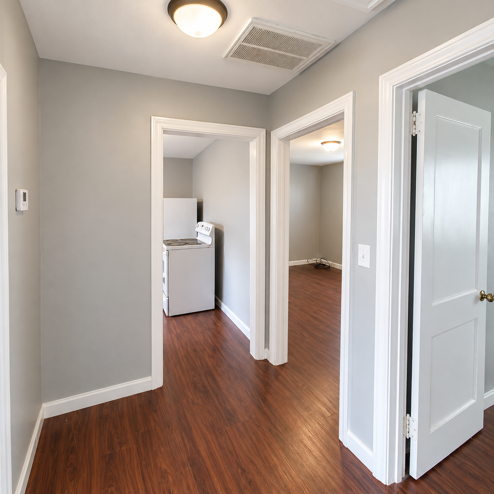 821 Central Dr - Photo 6 of 11