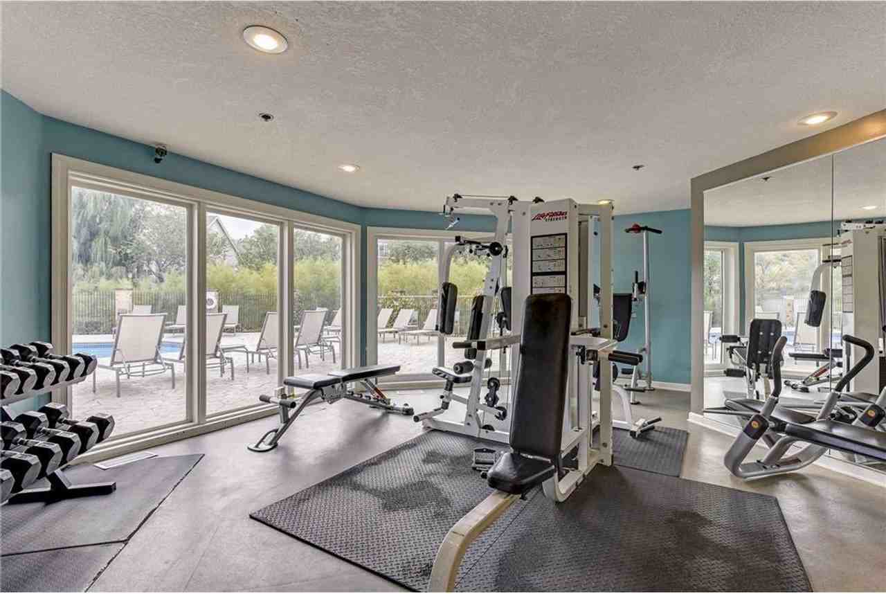 5998 Chasewood Pkwy - Photo 6 of 15