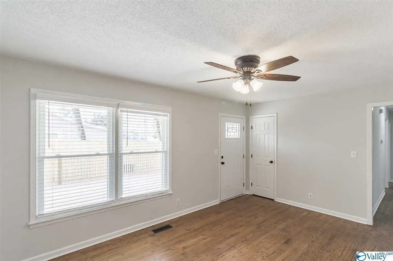 2904 6th Ave Sw - Photo 6 of 19