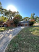featured image of 1515 N Jackson Ave