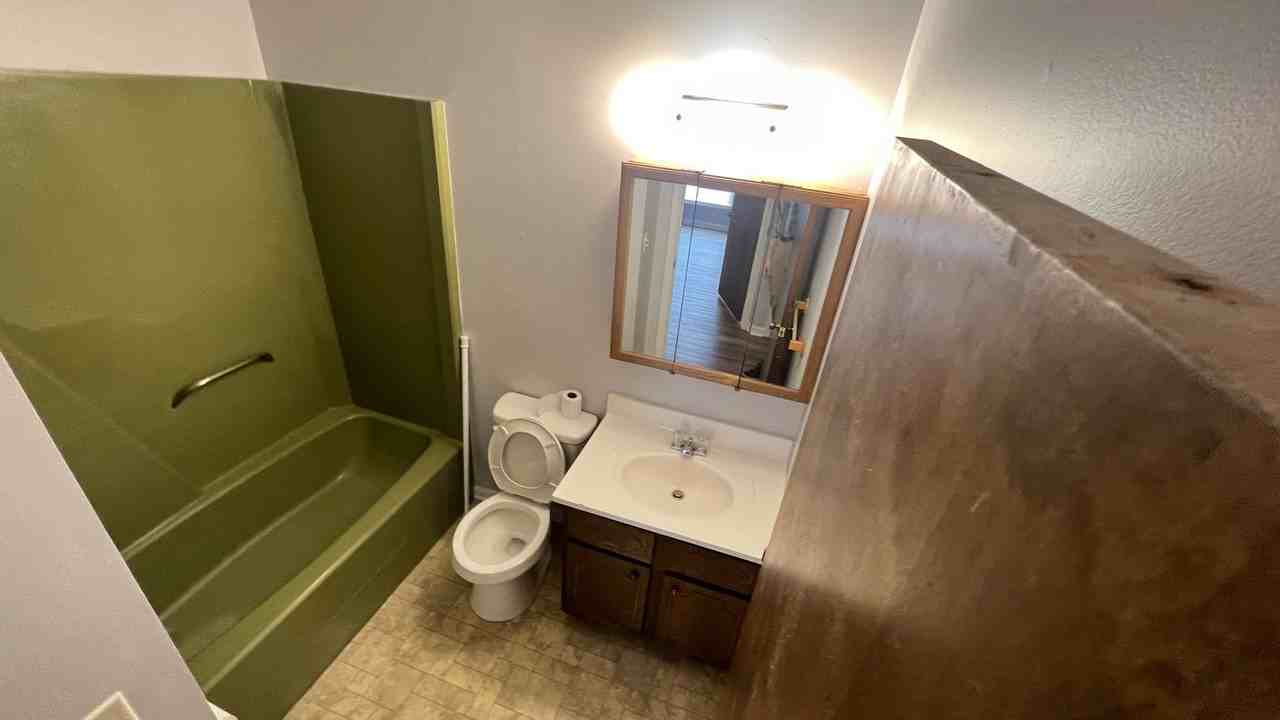 1515 N Jackson Ave - Photo 5 of 12