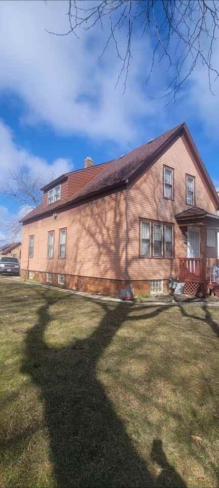 3315 N 26th St - Photo 2 of 3