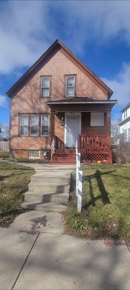 3315 N 26th St - Photo 3 of 3