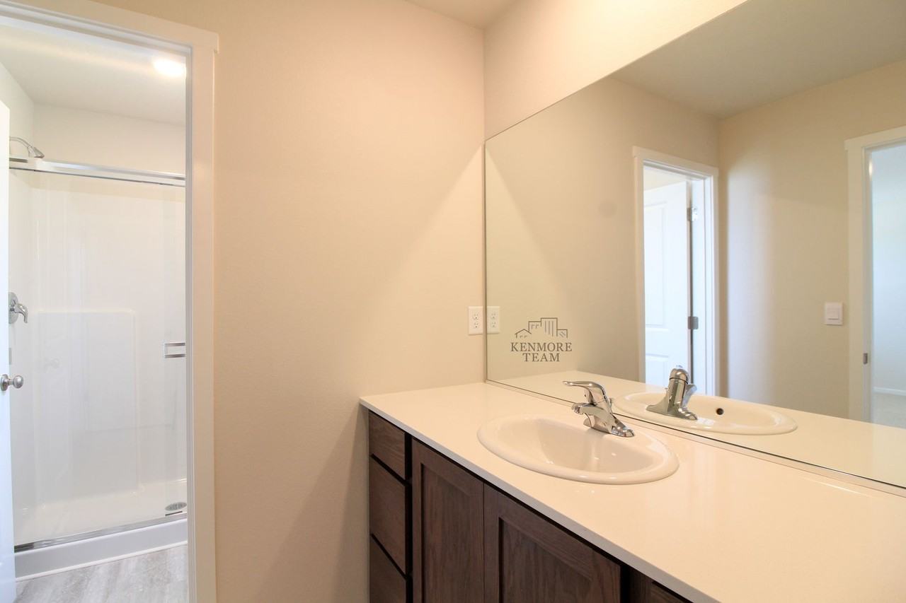 798 S Yolo Pl - Photo 7 of 14