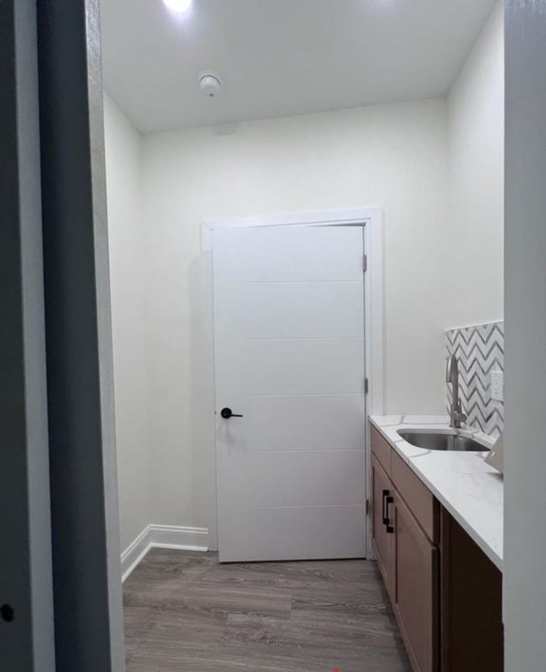 4920 Paschall Ave - Photo 6 of 44