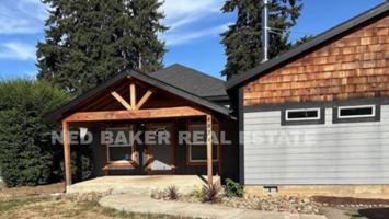 featured image of 4934 Elizabeth St N