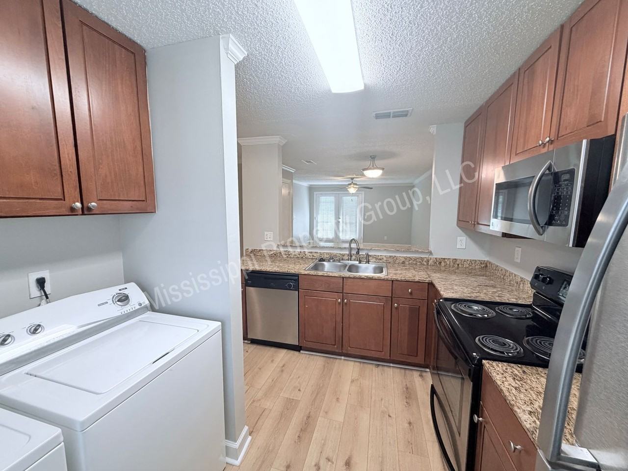 2112 Old Taylor Rd #F5 - Photo 7 of 28