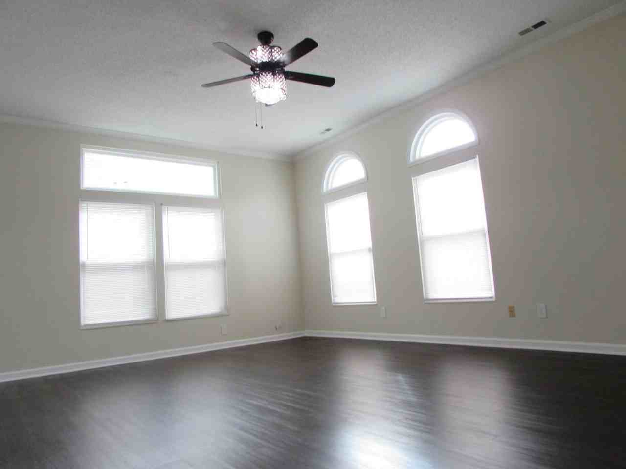 9201 Christina Marie Ct - Photo 3 of 14