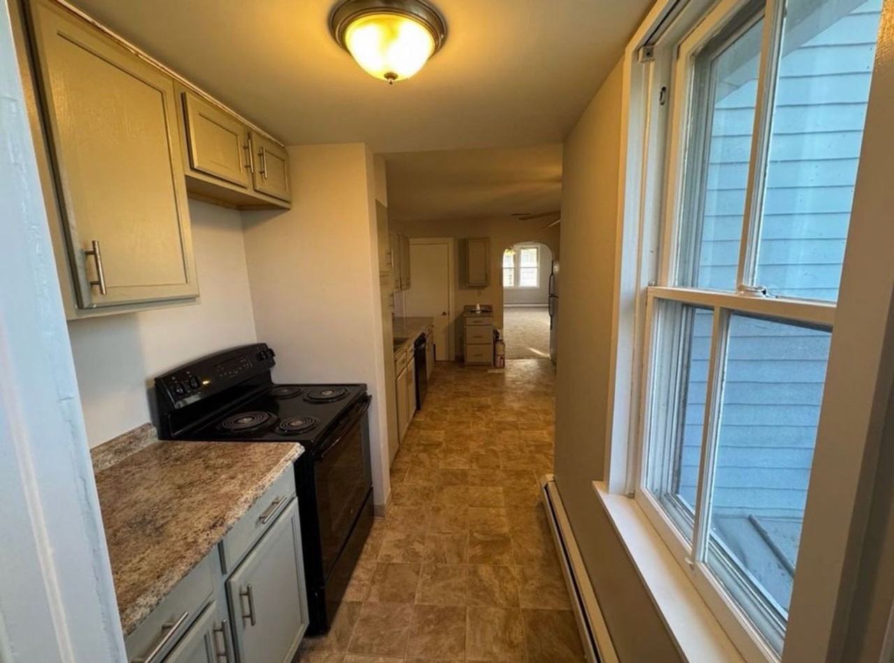 805 Washington Ave - Photo 3 of 15