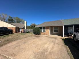 1305 Glen Oaks Ct - Photo 1 of 1