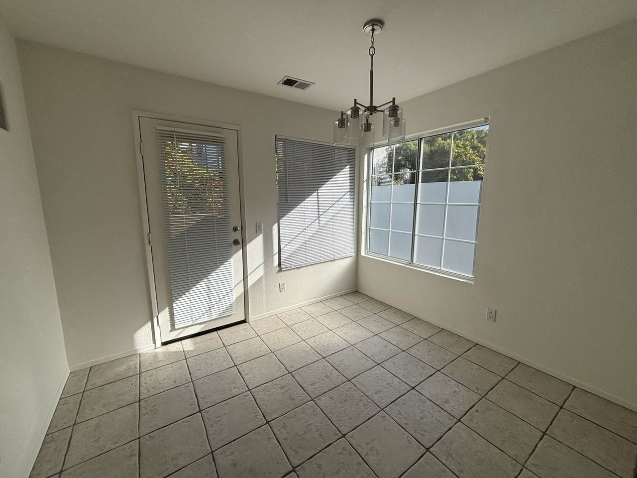 12625 El Camino Real #D - Photo 3 of 35