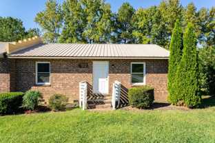 110 Warrenton Village Dr - Photo 1 of 1