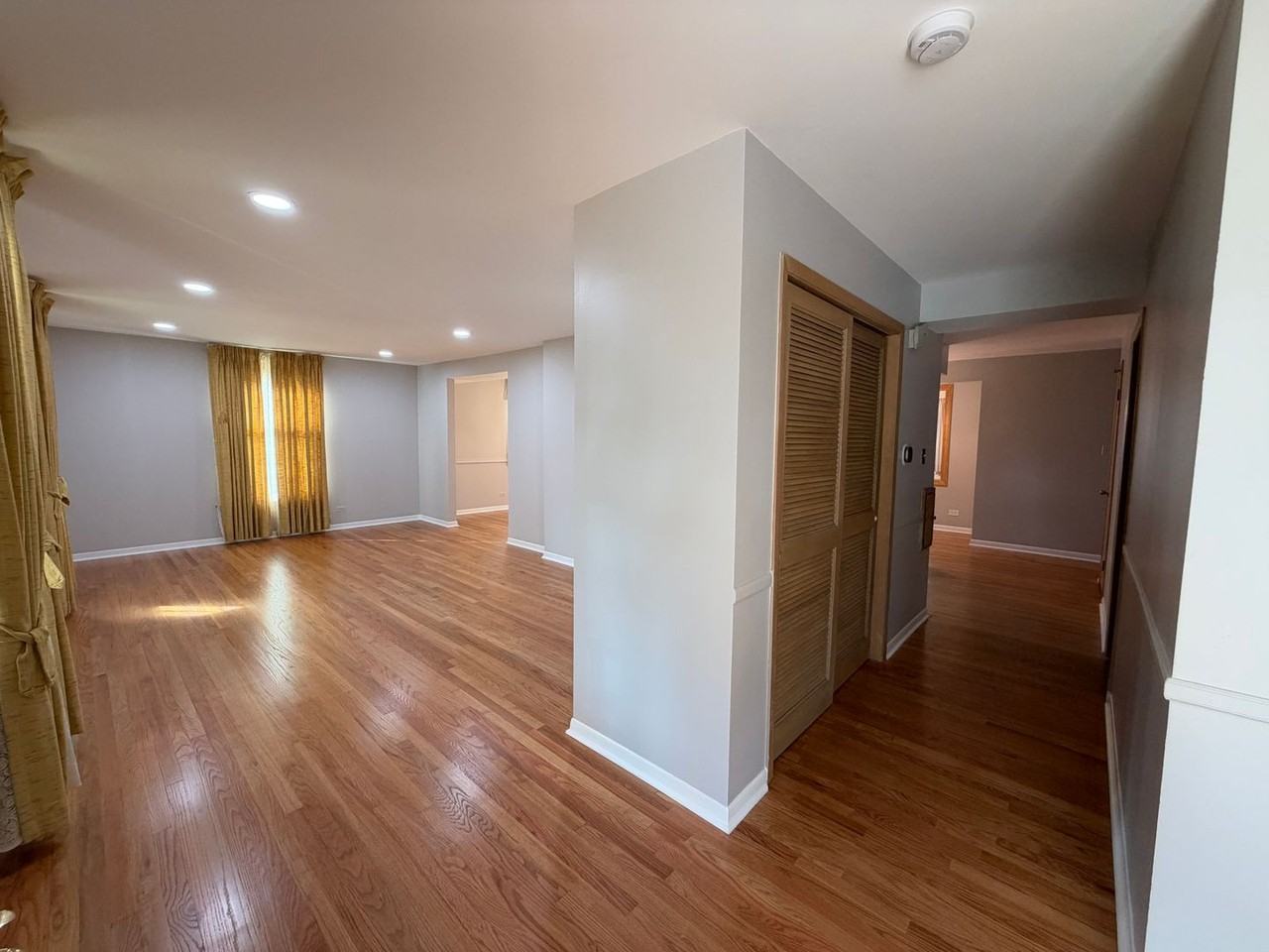 614 69th St - Photo 6 of 42