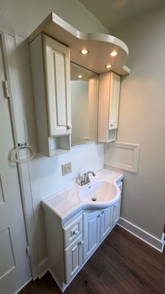 218 S 10th St - Photo 6 of 10