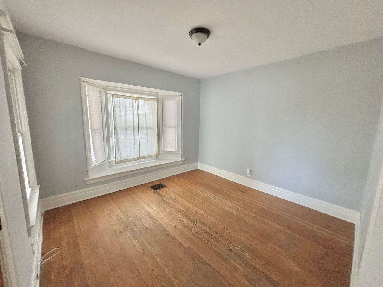 7 Averill Ave - Photo 6 of 13