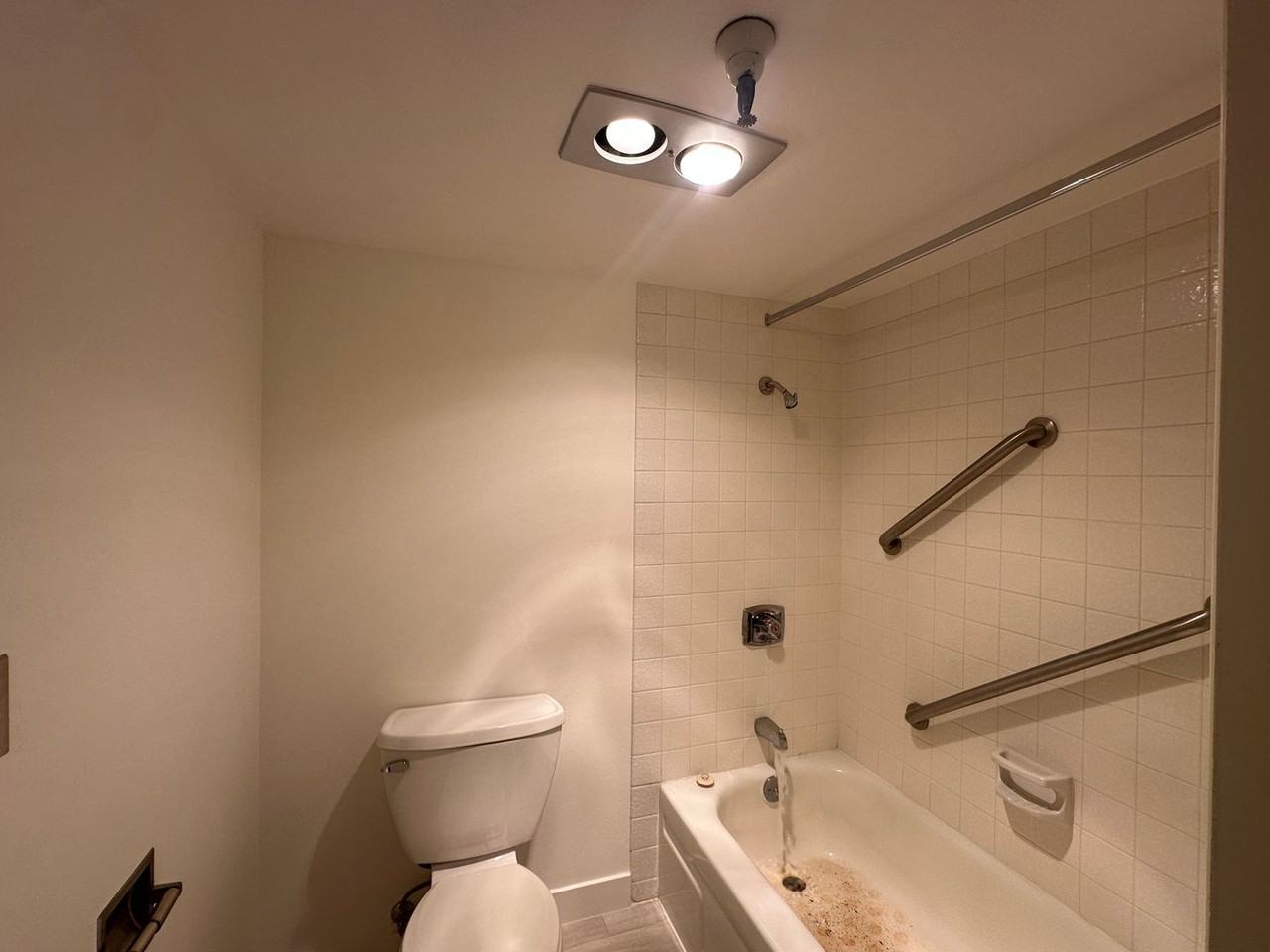 500 N St #1607 - Photo 6 of 35
