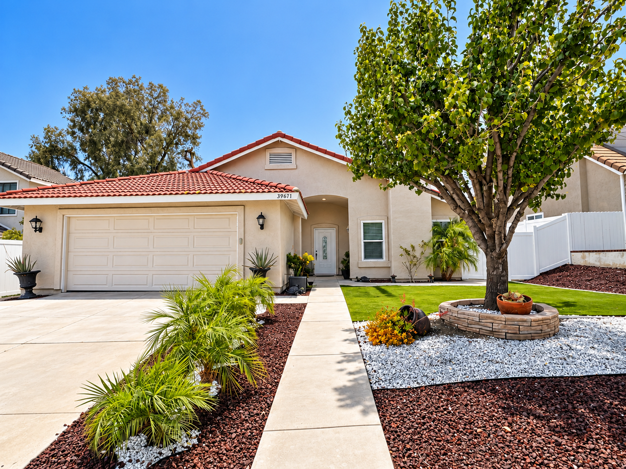 39671 Wild Flower Dr - Photo 2 of 36