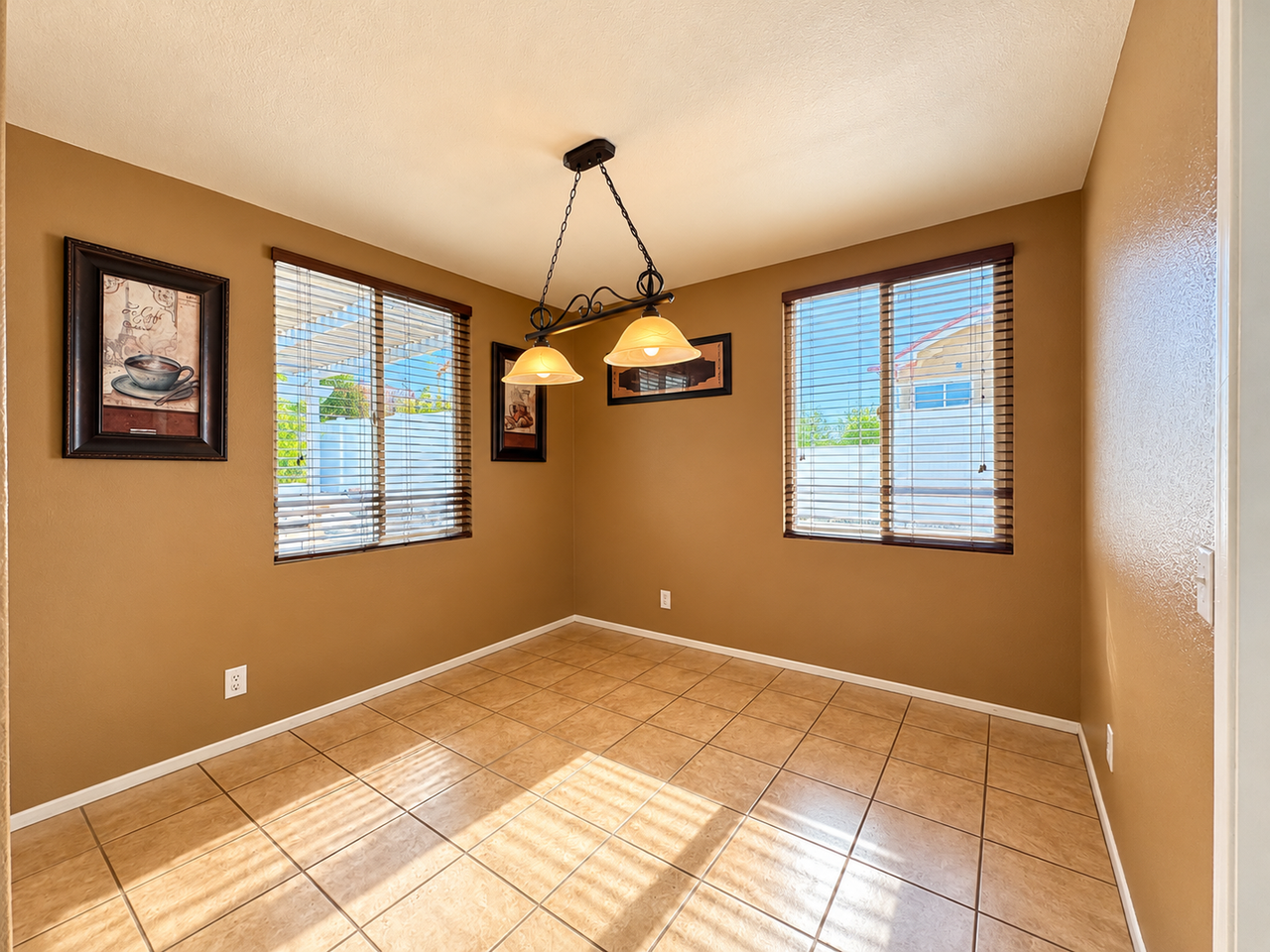 39671 Wild Flower Dr - Photo 6 of 36