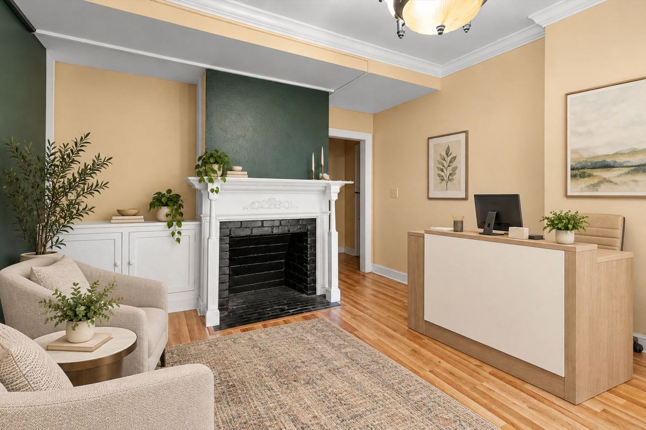 10357 Warwick Blvd - Photo 2 of 32