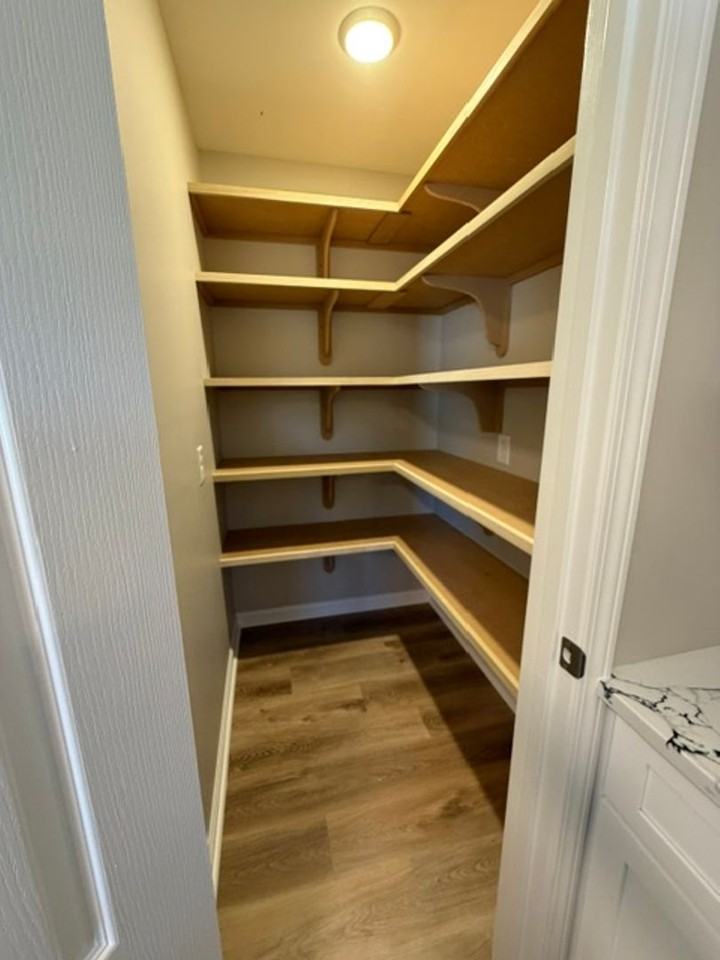 1717 Rendall St - Photo 6 of 19