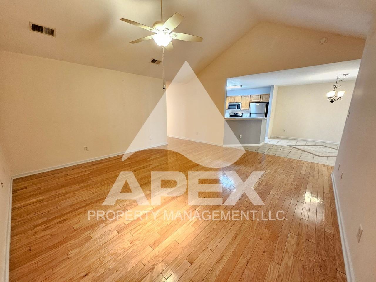 6764 La Christa Way - Photo 6 of 28
