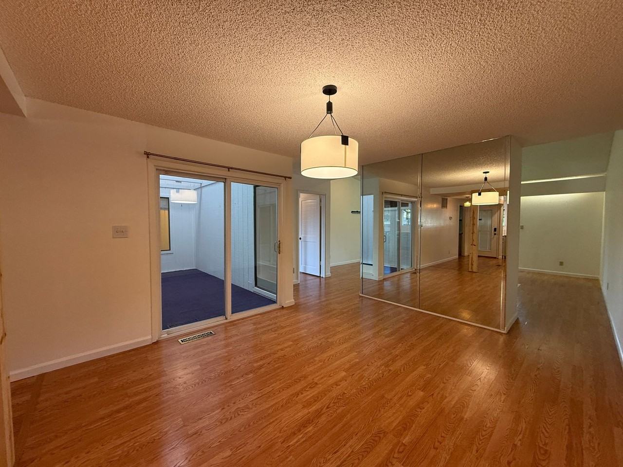 110 Bryce Way - Photo 6 of 18