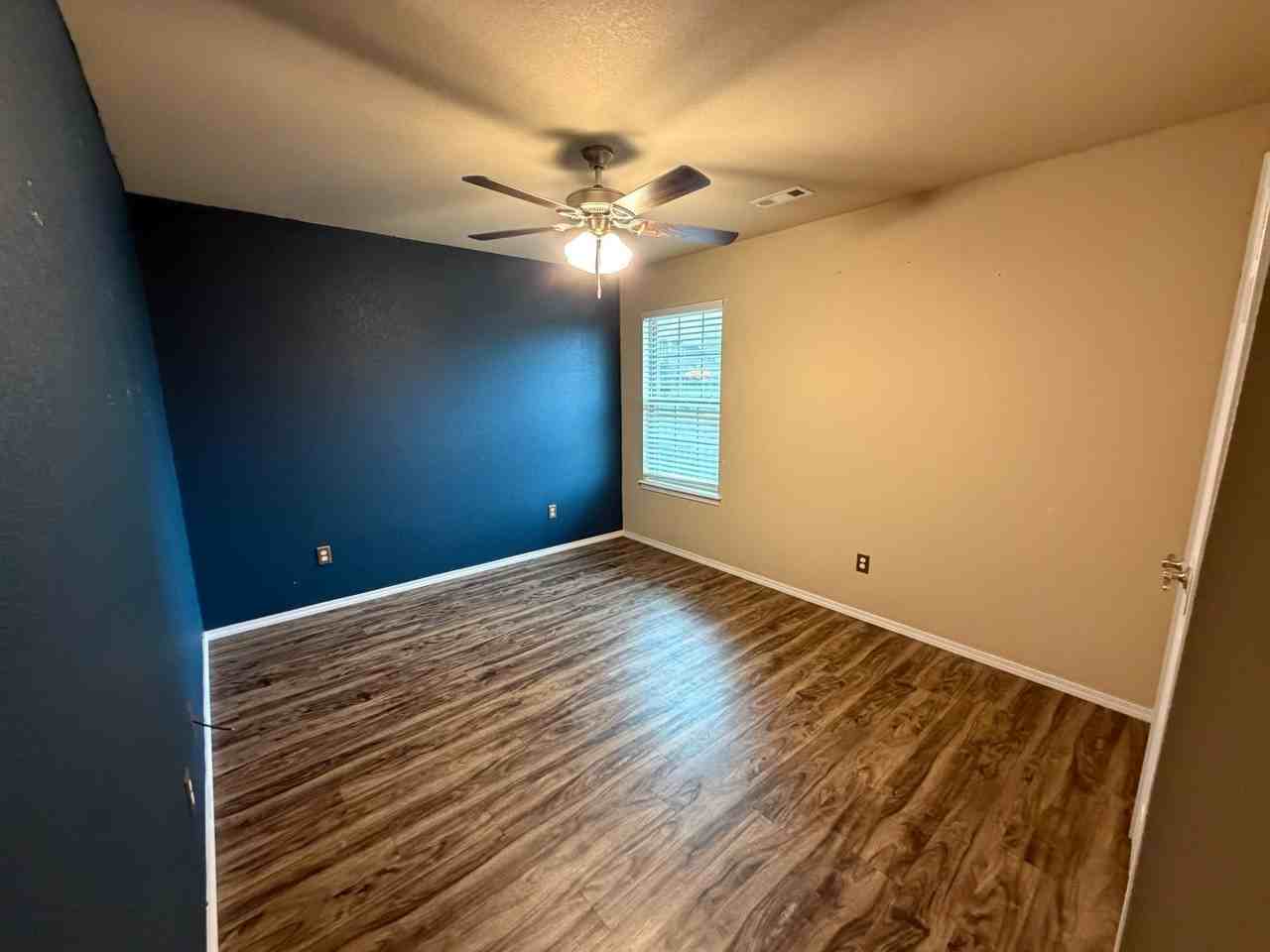 2121 Nalani Cir - Photo 2 of 16