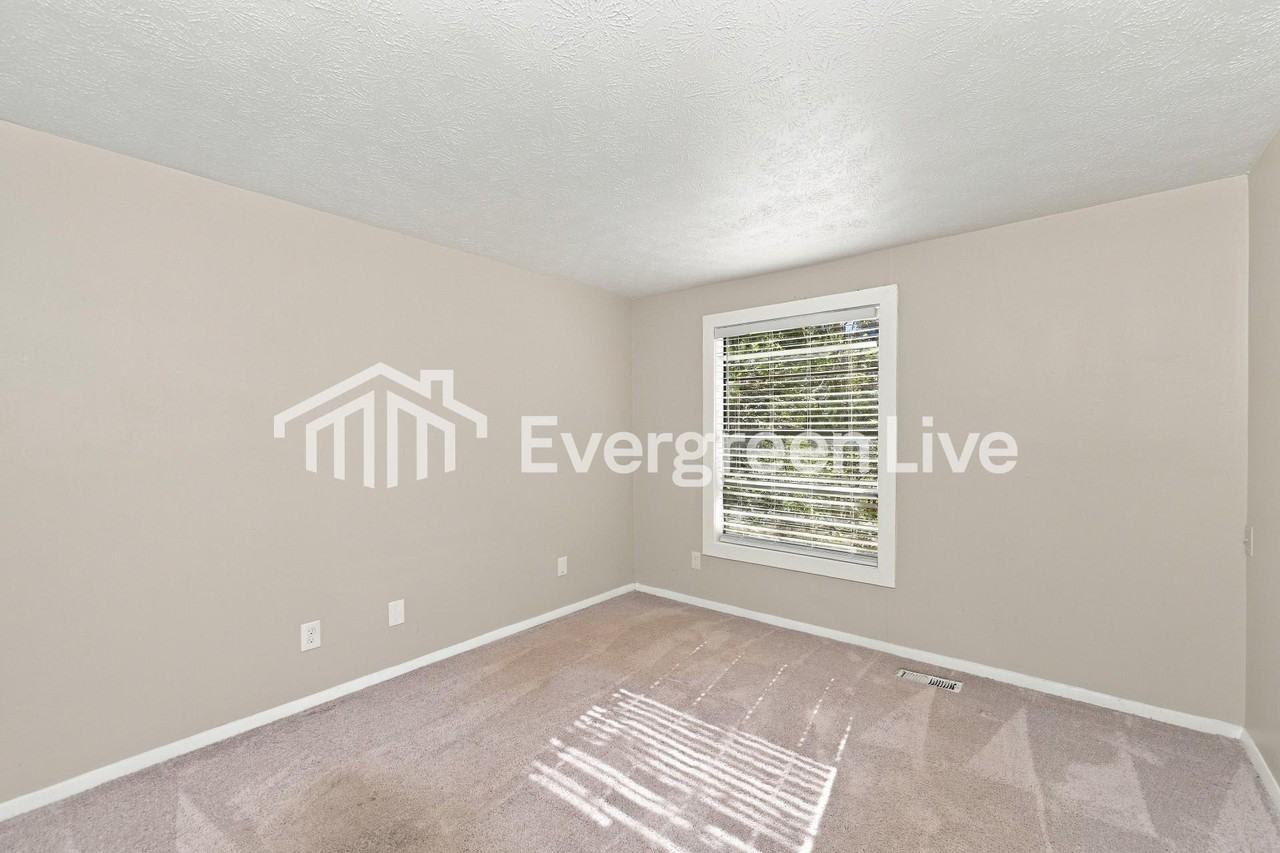3437 Centerville Ln - Photo 7 of 15