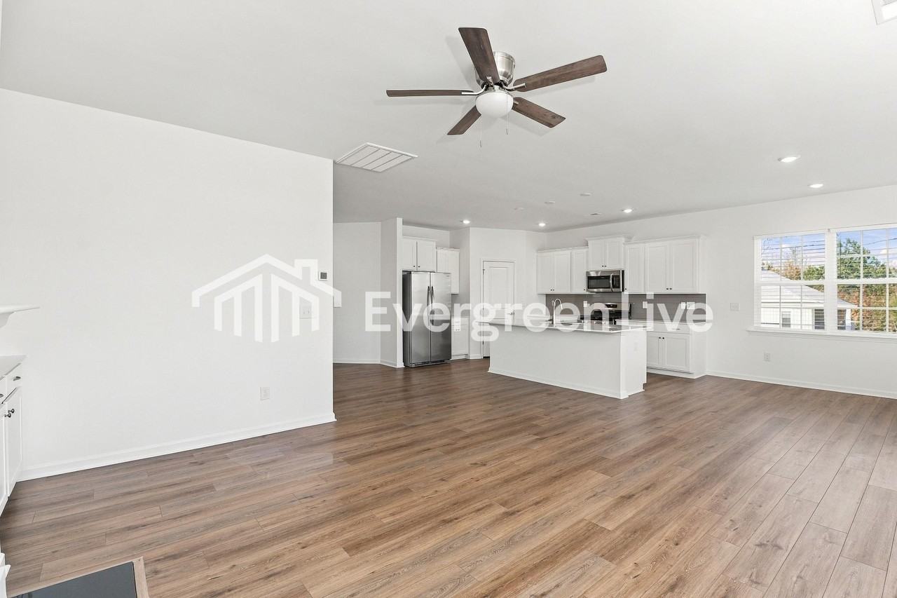 380 Timberidge Rd - Photo 3 of 15