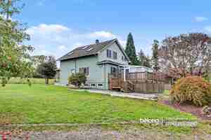 featured image of 2103 Talbot Rd S