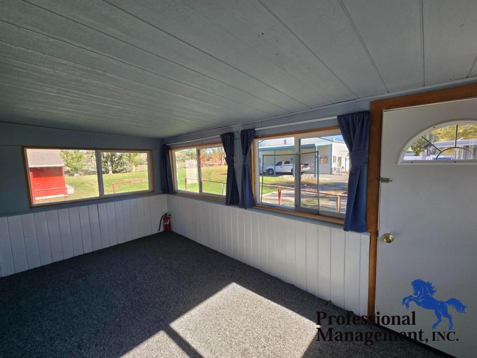 9305 Rudio Rd - Photo 2 of 8