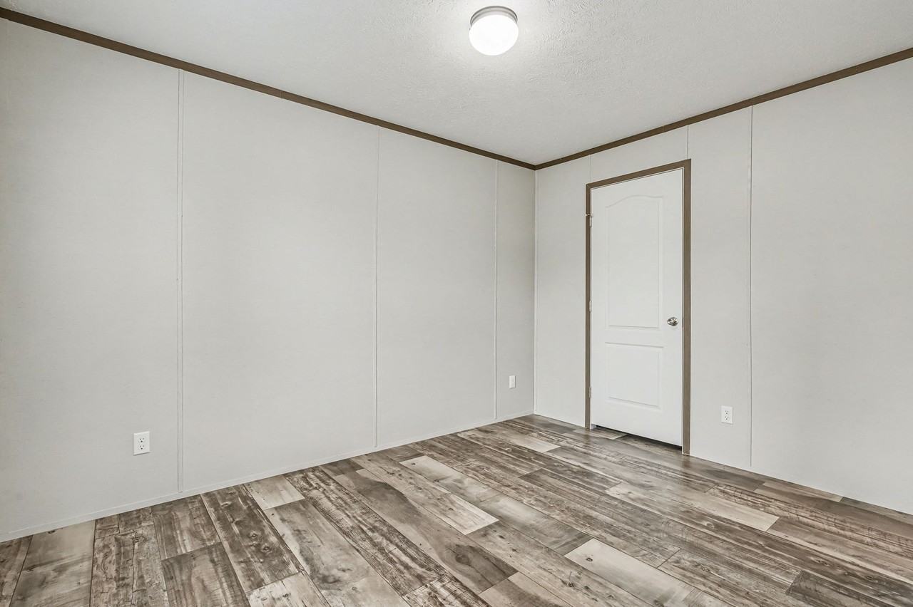 339 N St #339N - Photo 5 of 10