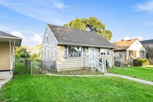 5647 N 67th St - Photo 1 of 1