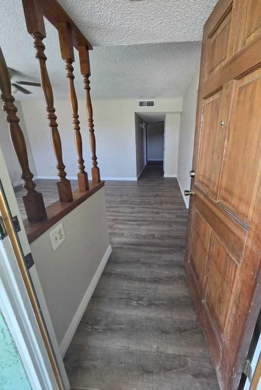 4708 Ohman Ct - Photo 3 of 19