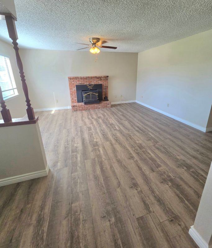 4708 Ohman Ct - Photo 4 of 19