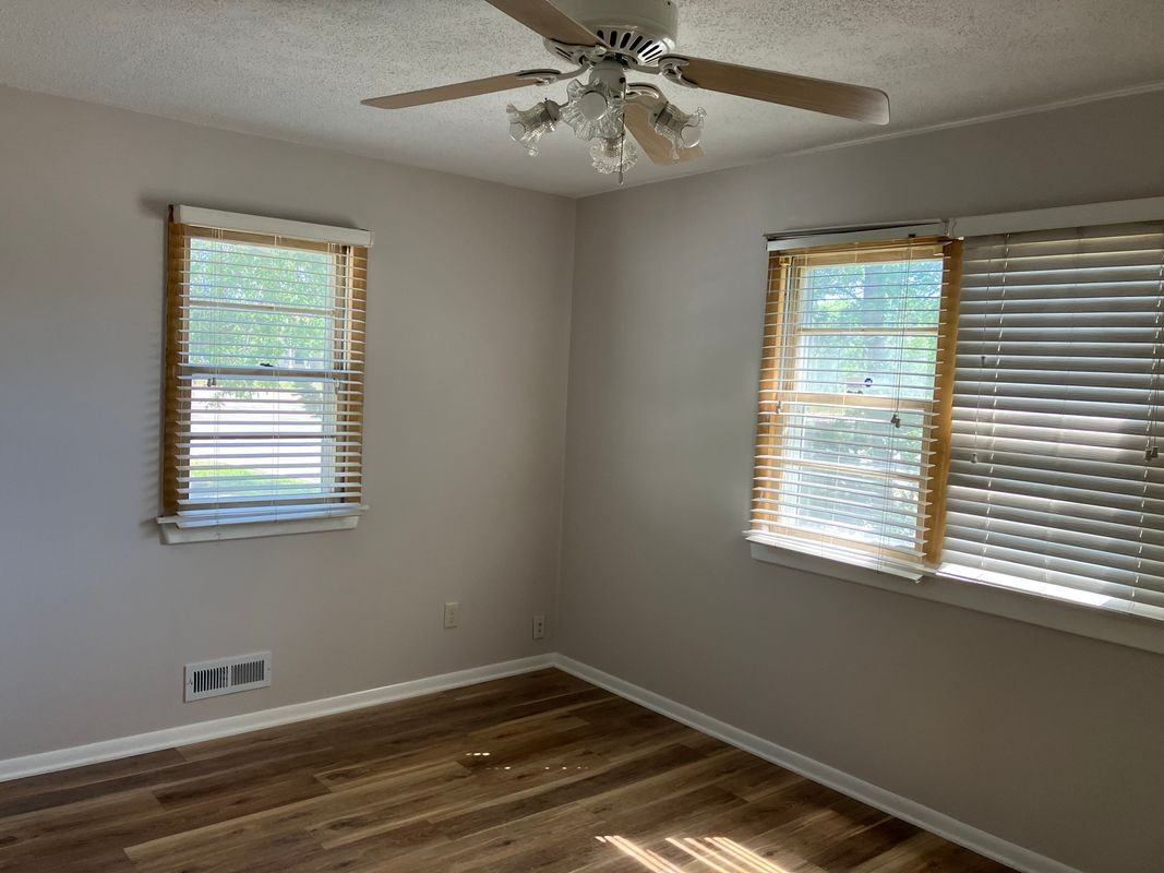 91 Osborne Rd Ne - Photo 7 of 9